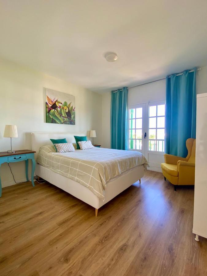 Appartement Apartamento Om Con Piscina Y Vistas Al Mar à Costa Teguise Extérieur photo